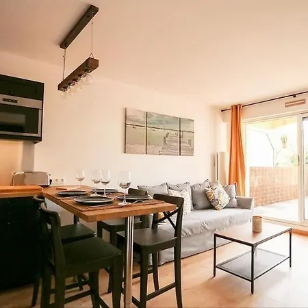 Le Balmoral - A 1 Min - Menage Inclus - Terrasse Lumineuse Appartement Wimereux